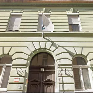 https://szentkiralyi-5-double-basic-in-the-city-center-self-check-in.inbudapesthotels.com